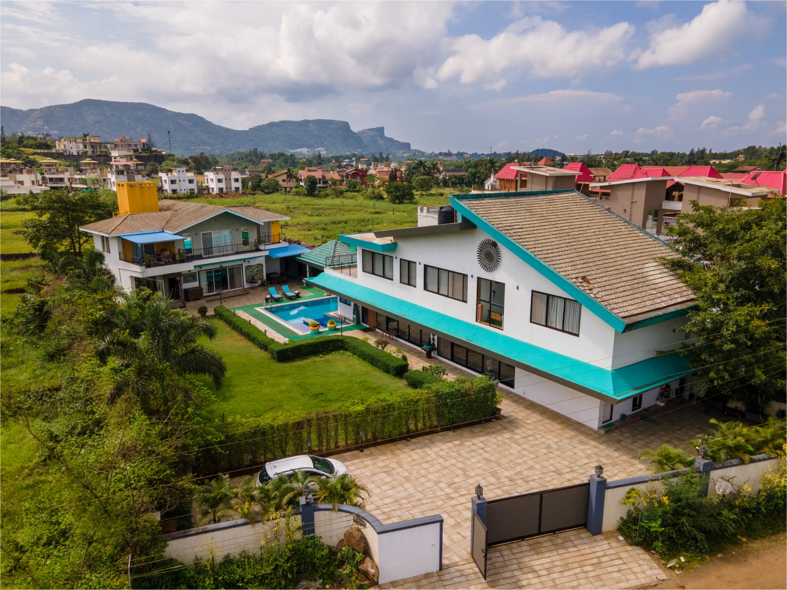 Ivy Villa, Khandala - View 3