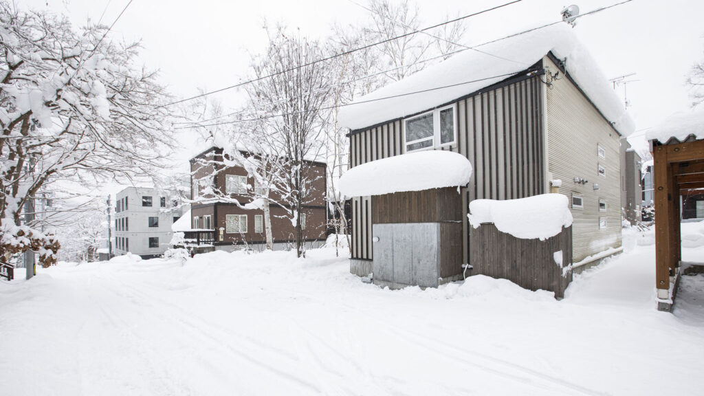 Ajisai Chalet, Hirafu – Niseko