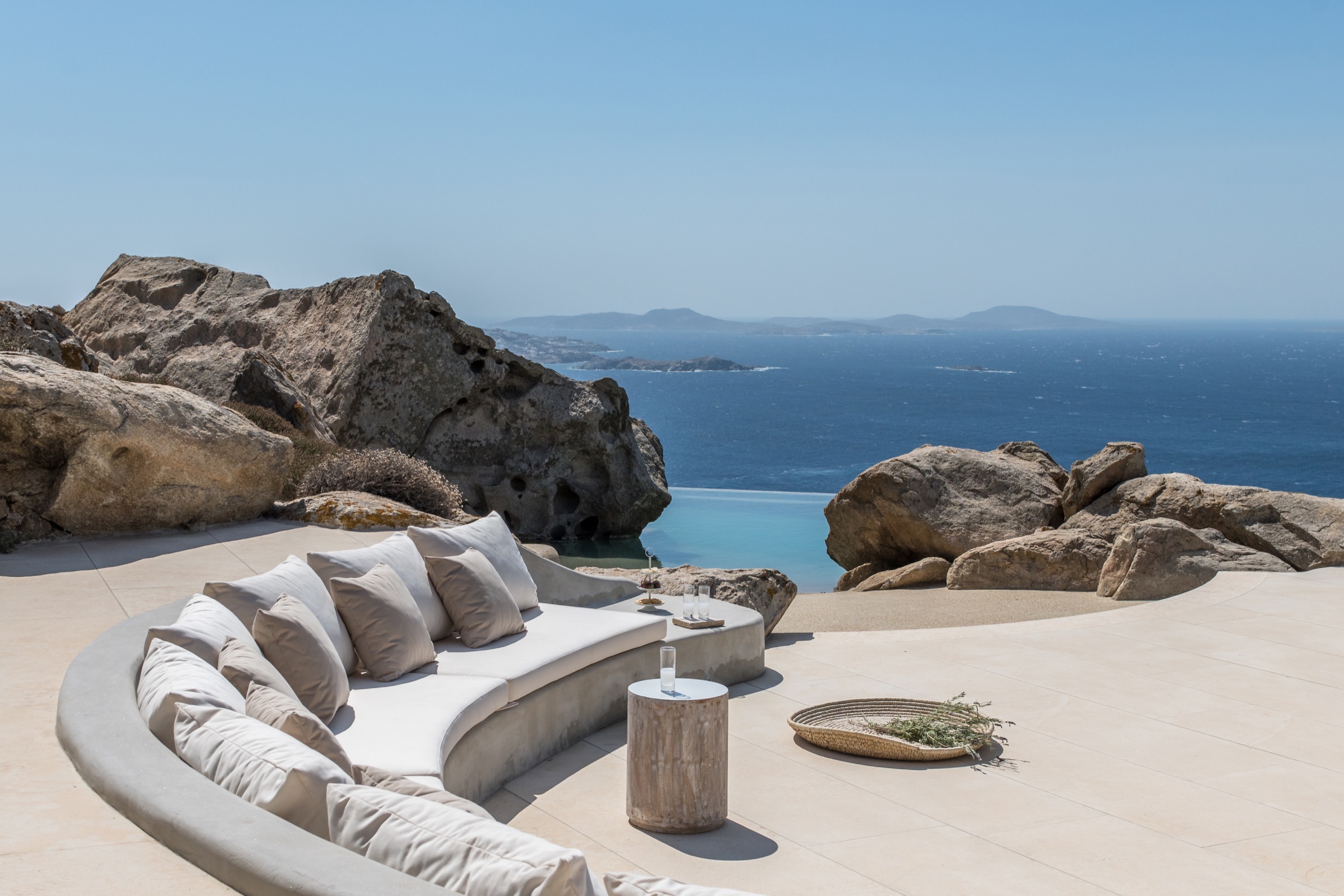Villa La Roccia – Mykonos - Main View