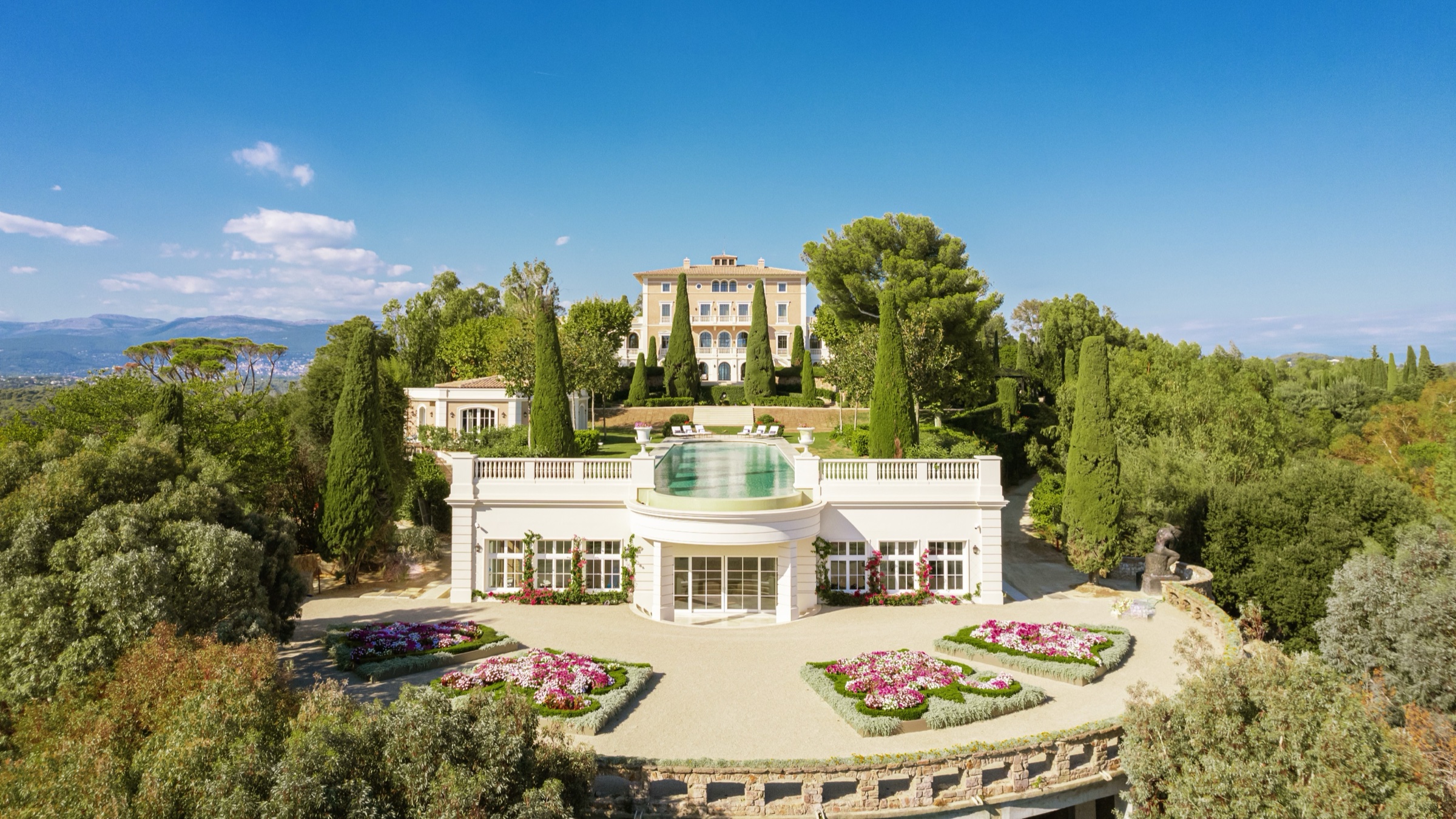 Château de la Croix des Gardes – Cannes - Main View