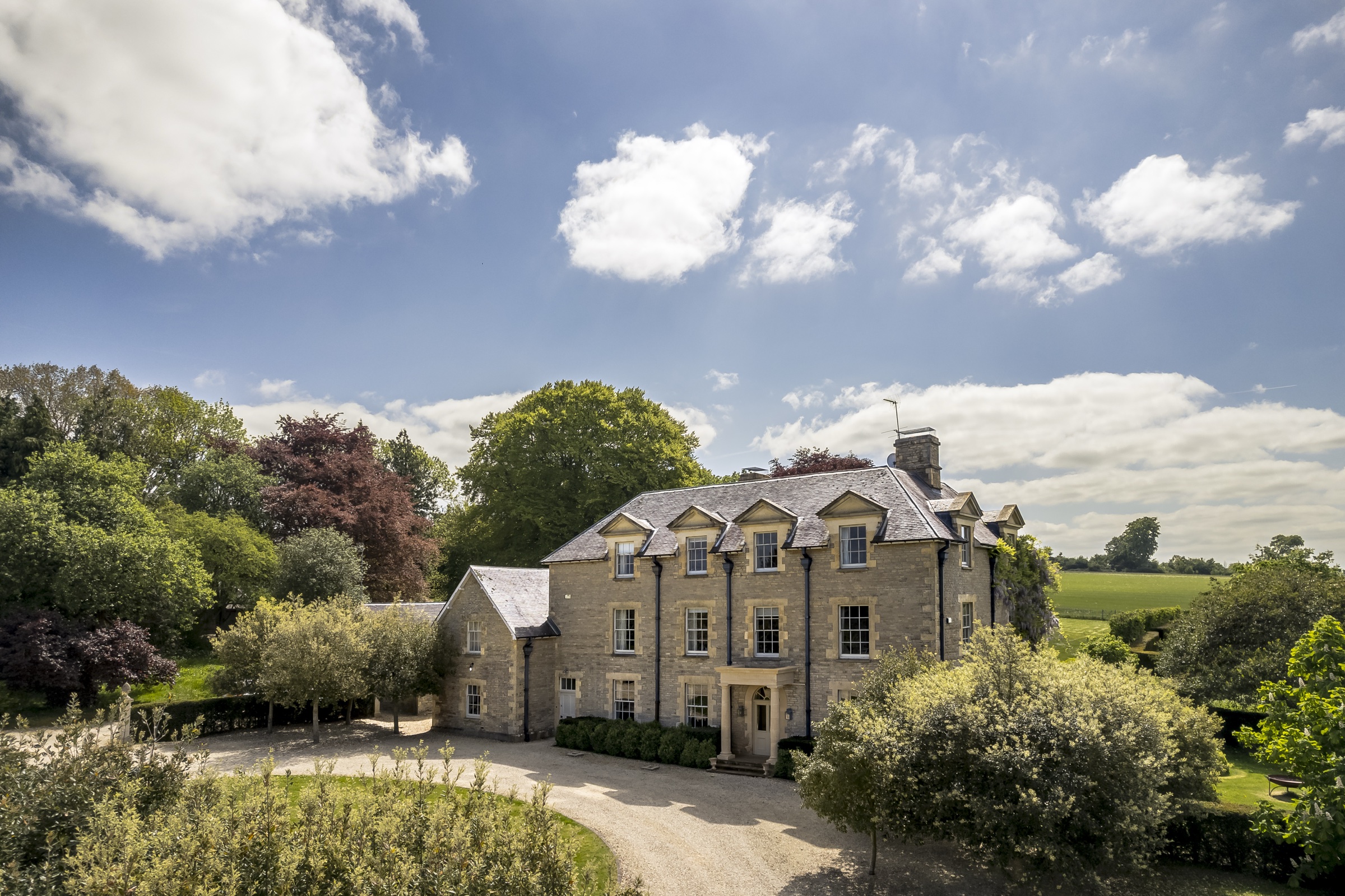 Churchill Manor – The Cotswolds - View 2