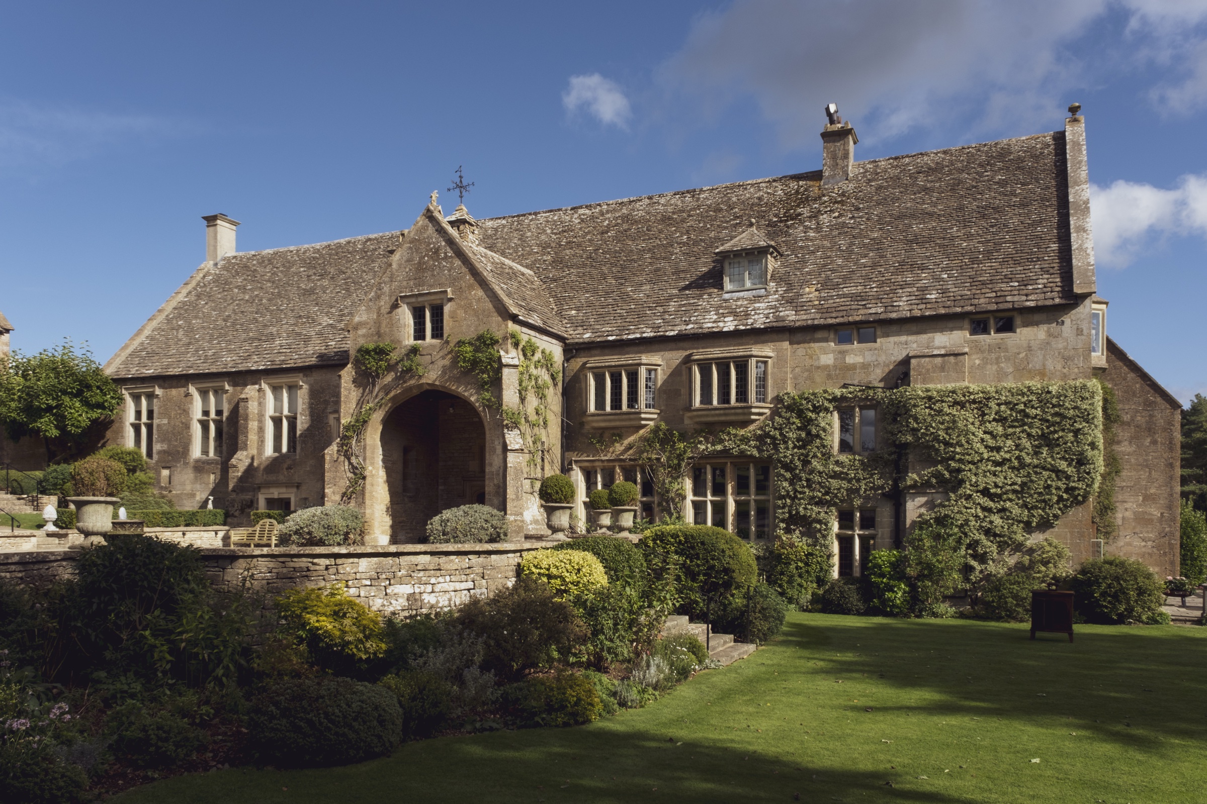 Coombe End Manor – The Cotswolds - Main View
