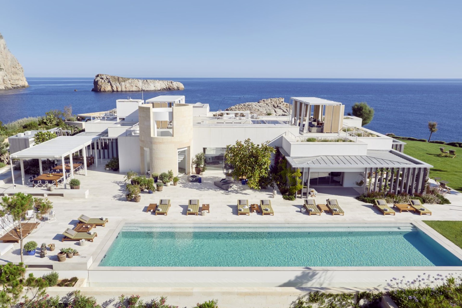 Isla Sa Ferradura – Ibiza, Spain - Main View