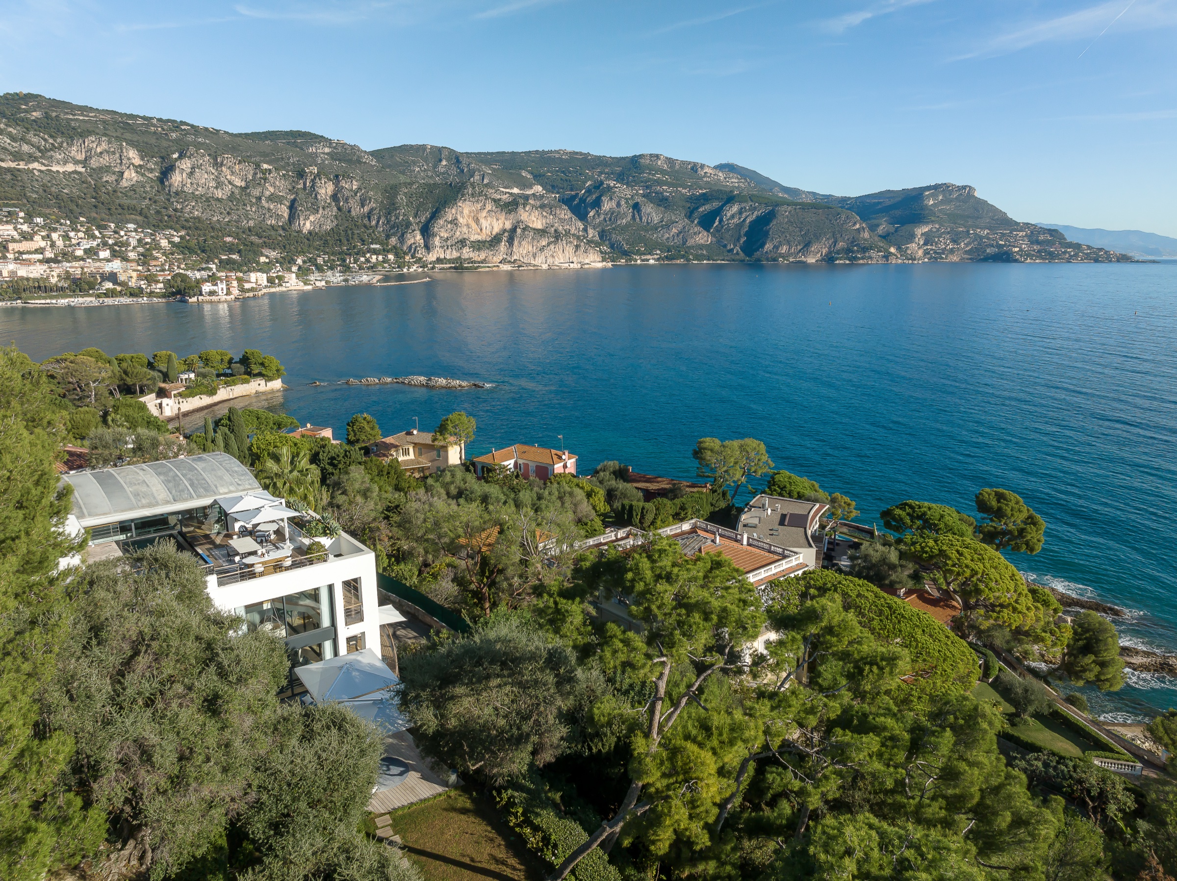 Villa O — 4-bedroom luxury villa in Saint-Jean-Cap-Ferrat, French Riviera, with private pool