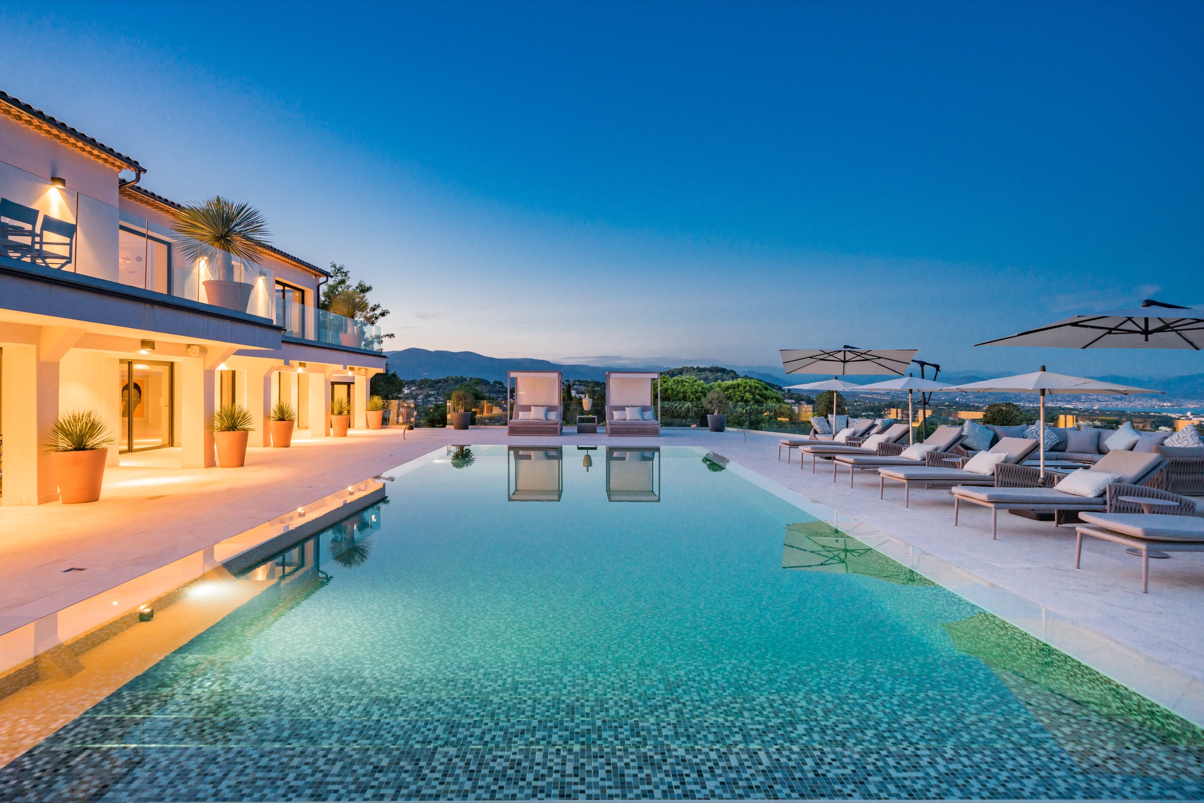 Villa Palmira – Cannes - View 2