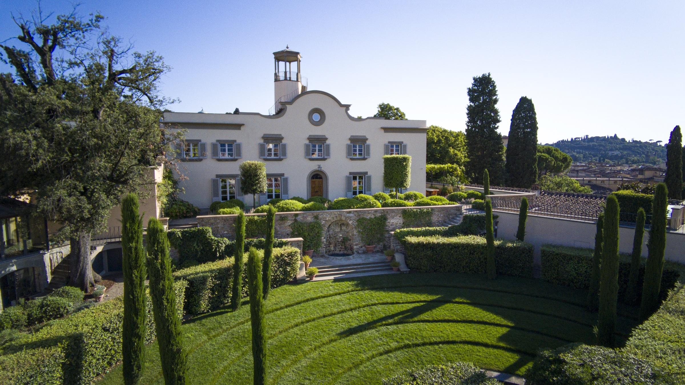 Florence Luxury Hills Villas: Art, Views & Chianti Living