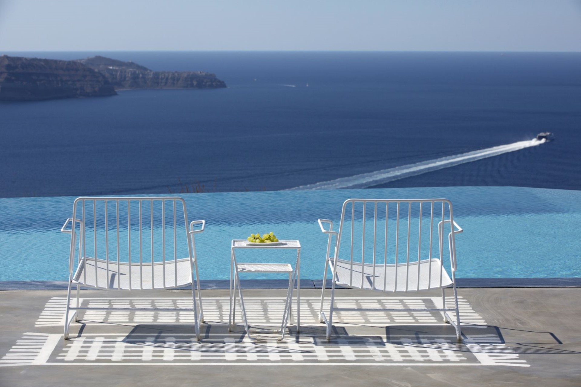 Erosantorini – Santorini, Greece - View 2