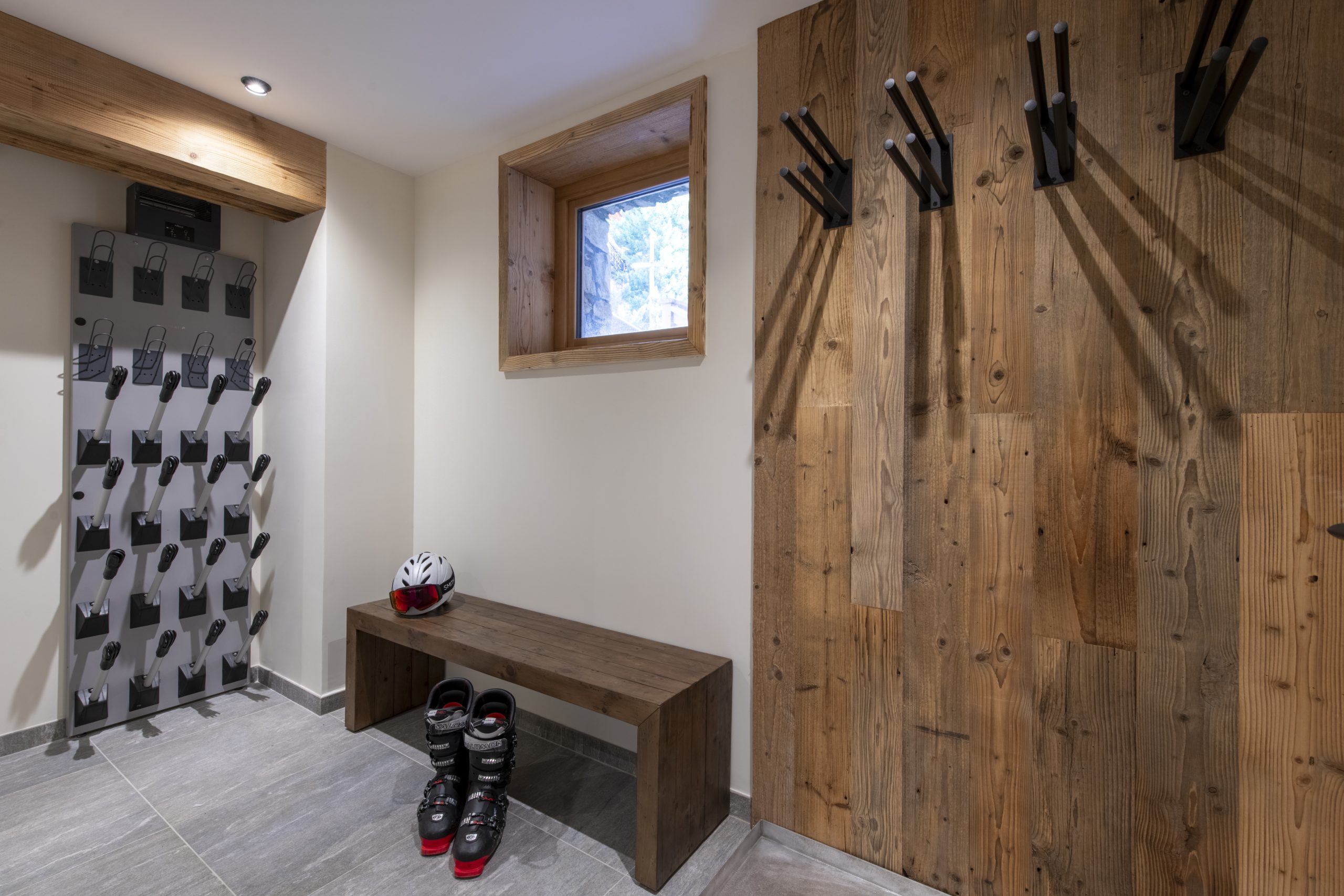 Chalet Arolay Penthouse – Val d’Isère - View 3