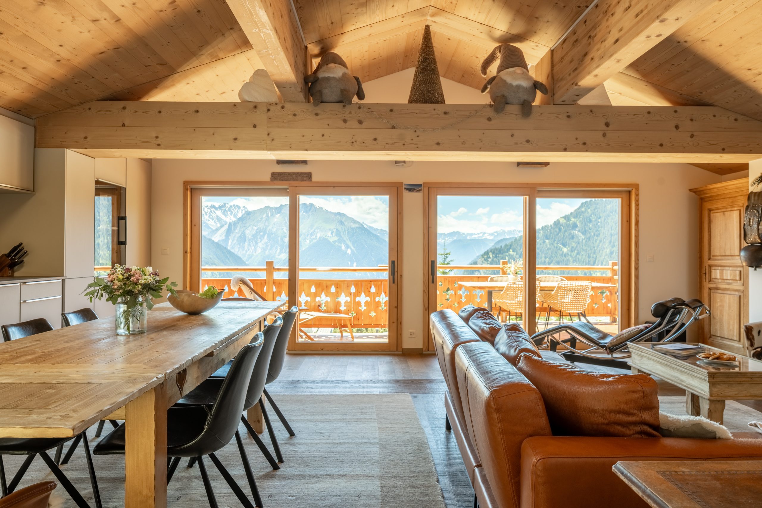 Chalet Clos d’Abeilles – Verbier - View 2